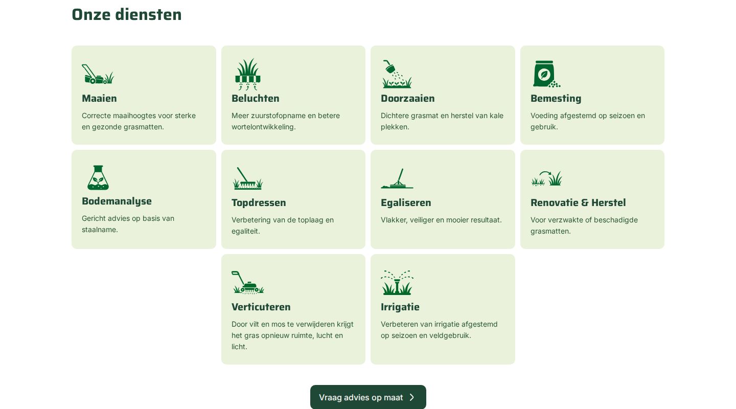 The services section Onze diensten: light green tiles with a green line icon, a title and one line of text for mowing, aerating, overseeding, fertilising, soil analysis, top dressing, levelling, renovation, scarifying and irrigation, and a button to ask for advice.